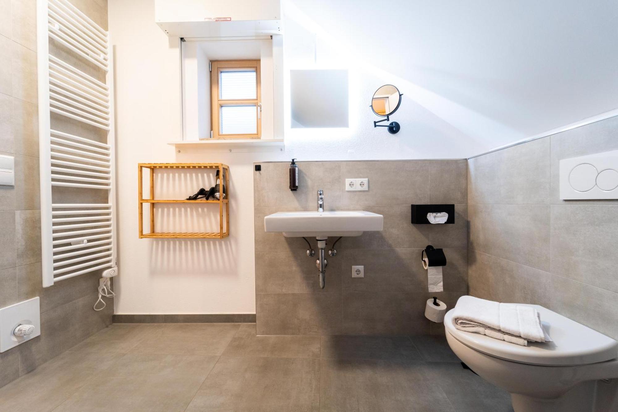 Dreamcation Altstadthotel Regensburg, Mikro Mit Kueche Regensburg