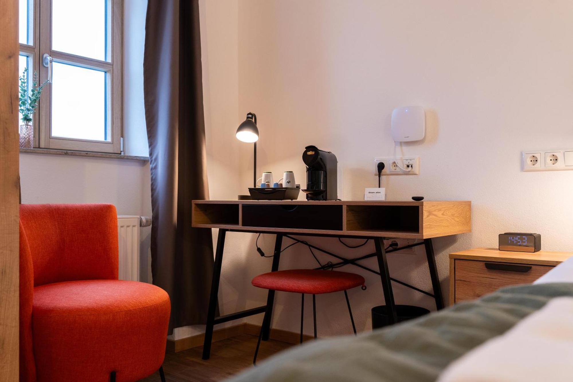 Dreamcation Altstadthotel Regensburg, Mikro Mit Kueche Aparthotel