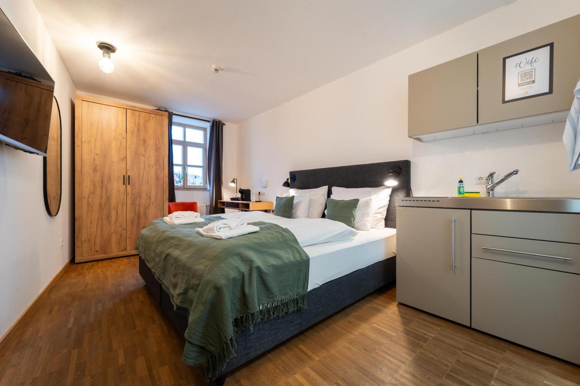 Dreamcation Altstadthotel Regensburg, Mikro Mit Kueche Aparthotel *